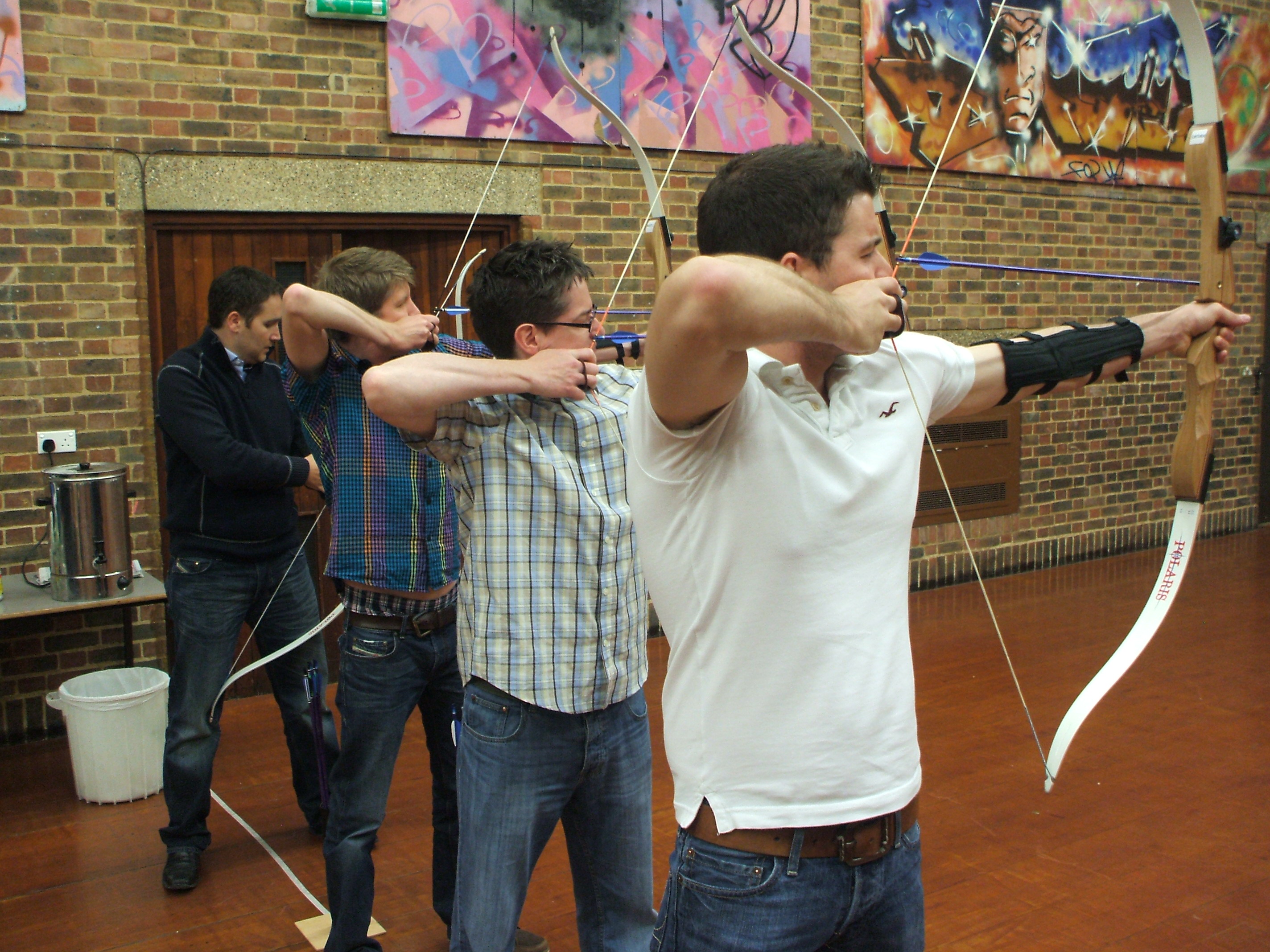 Archery lessons London and archery courses in London